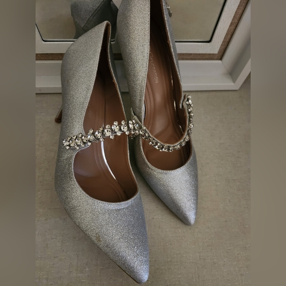 BCBGeneration Silver Glitter 3.5" Heels with Rhinestone Strap, Size 9.5, NWOT - Picture 7 of 7